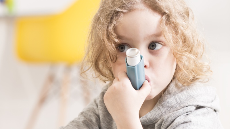 manage asthma